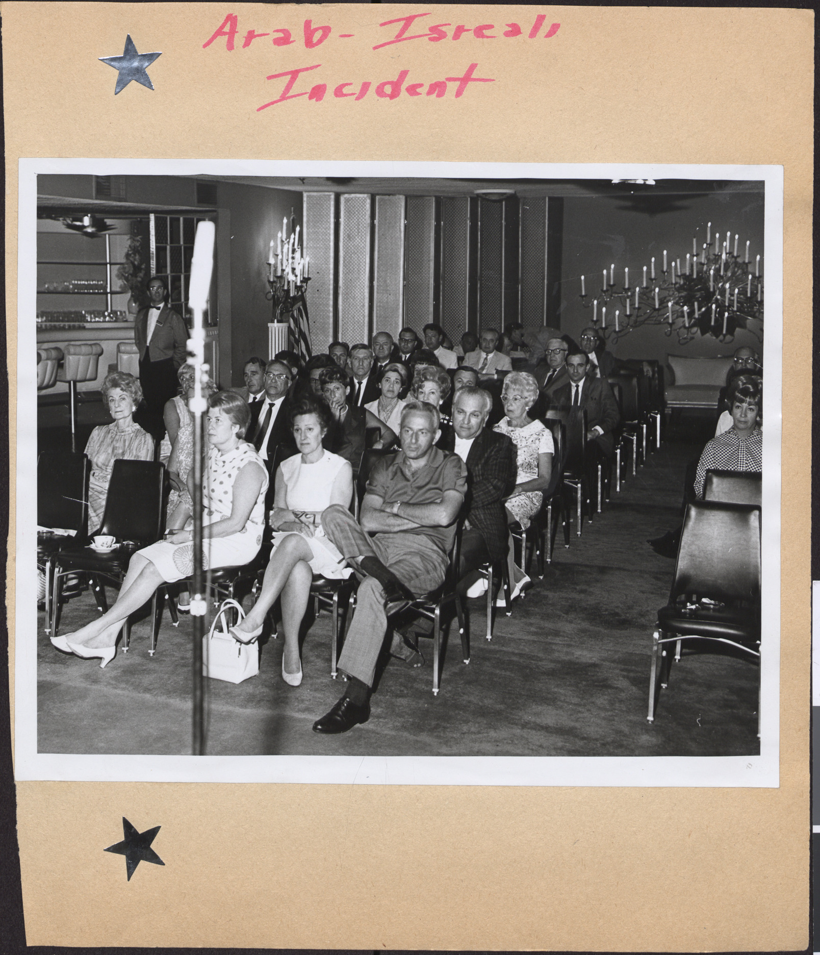 Photograph of Hadassah members at National Meeting information session in the Arab-Israeli Incident, 1967