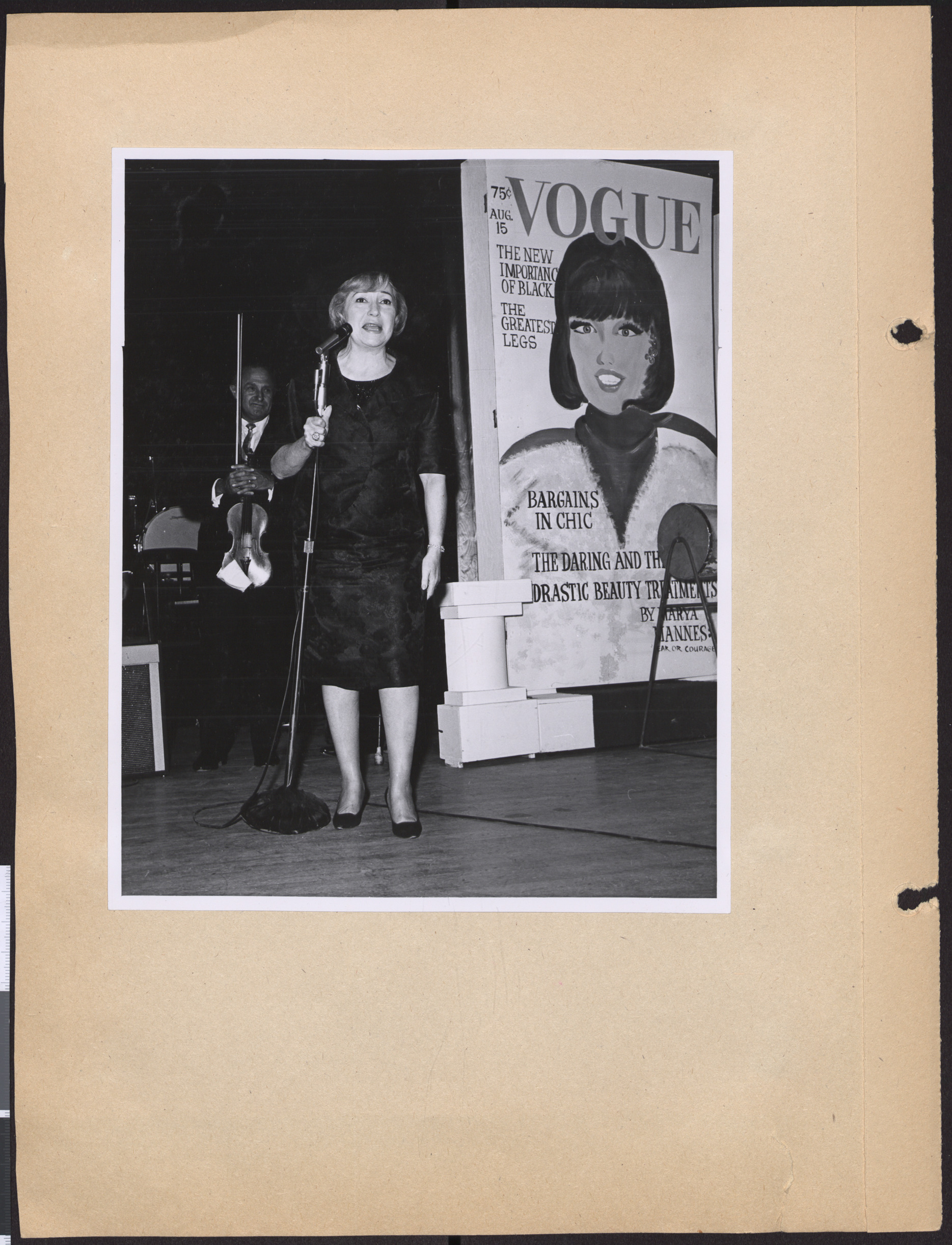 Photographs of Hadassah membership luncheon, September 24, 1964