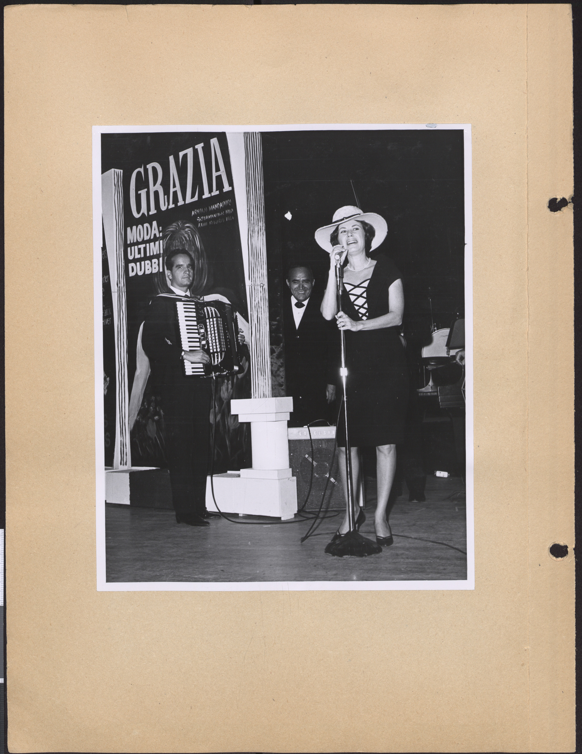 Photographs of Hadassah membership luncheon, September 24, 1964