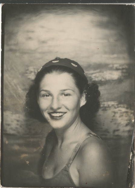 Eileen Brookman photographs, image 4