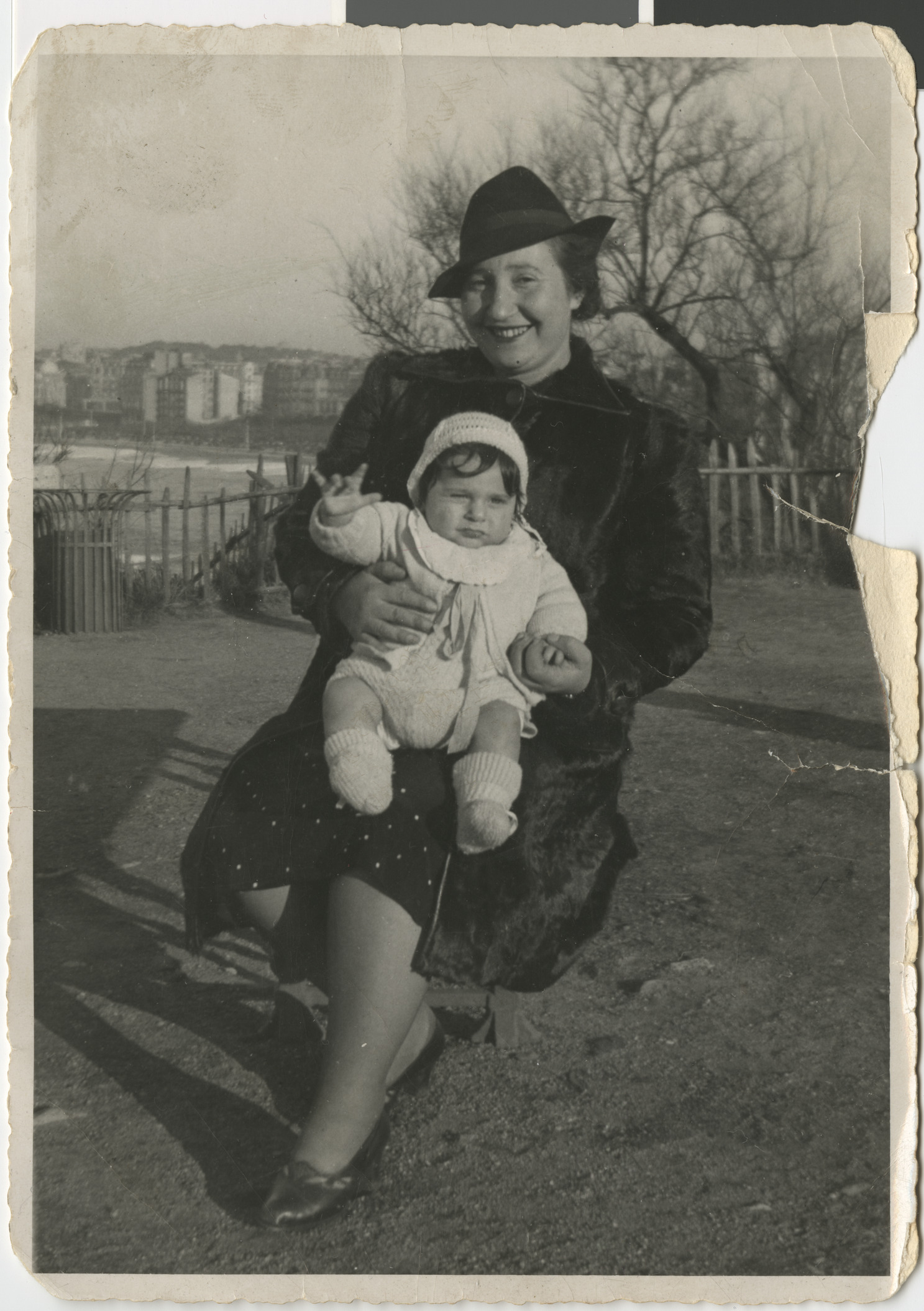 Maurice Halfon Behar photographs, Image 1