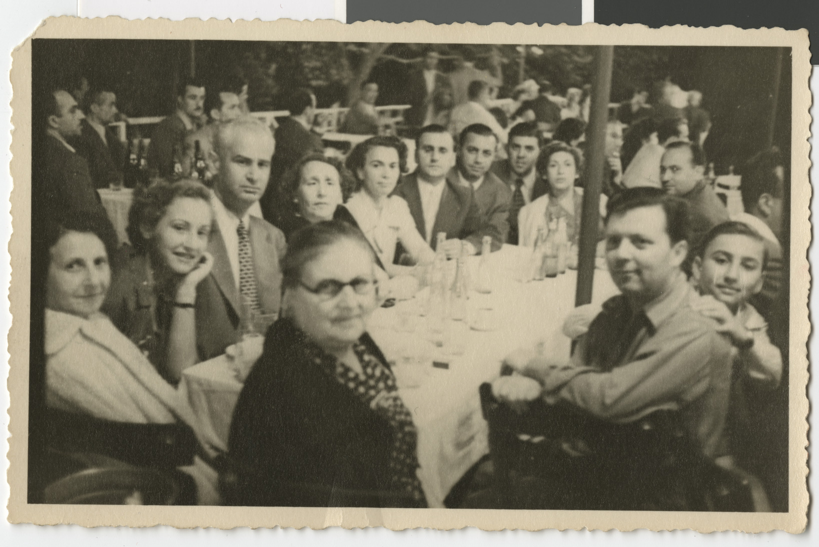 Maurice Halfon Behar photographs, Image 2 (front)
