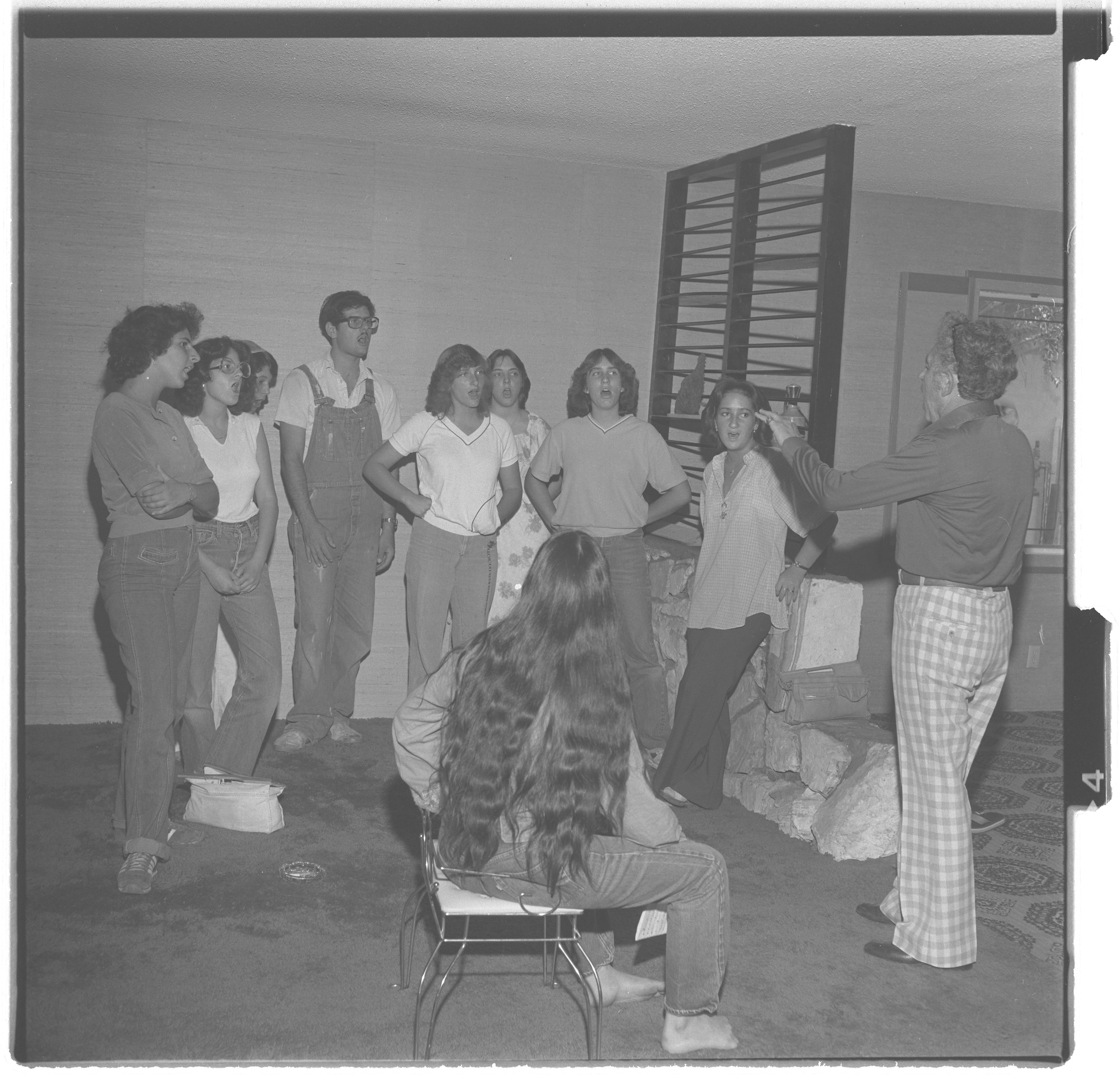 Photographs of Kohn, Cantor Choir Photos, image 02