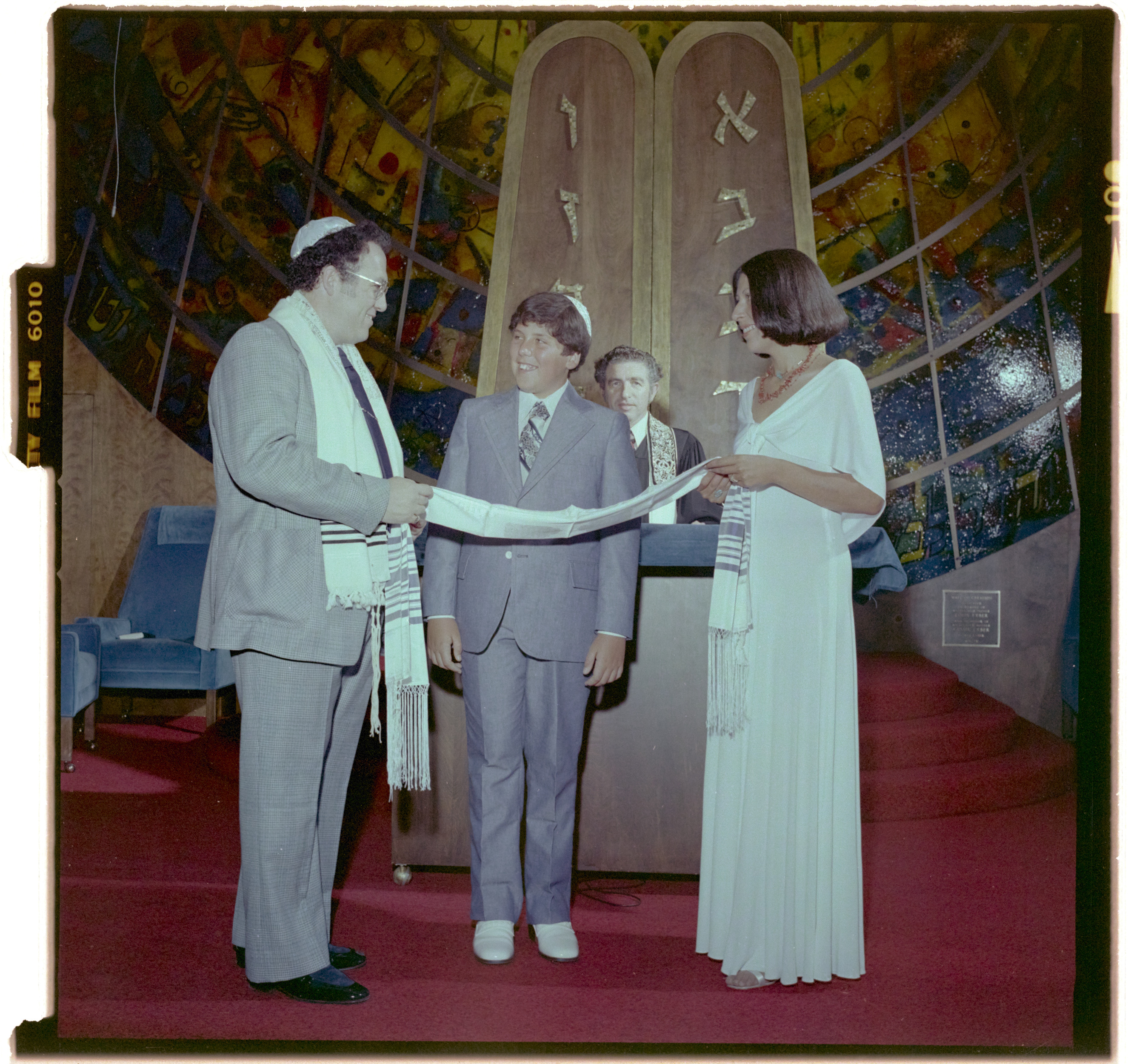 Photographs of Michael Steinberg Bar Mitzvah, image 03