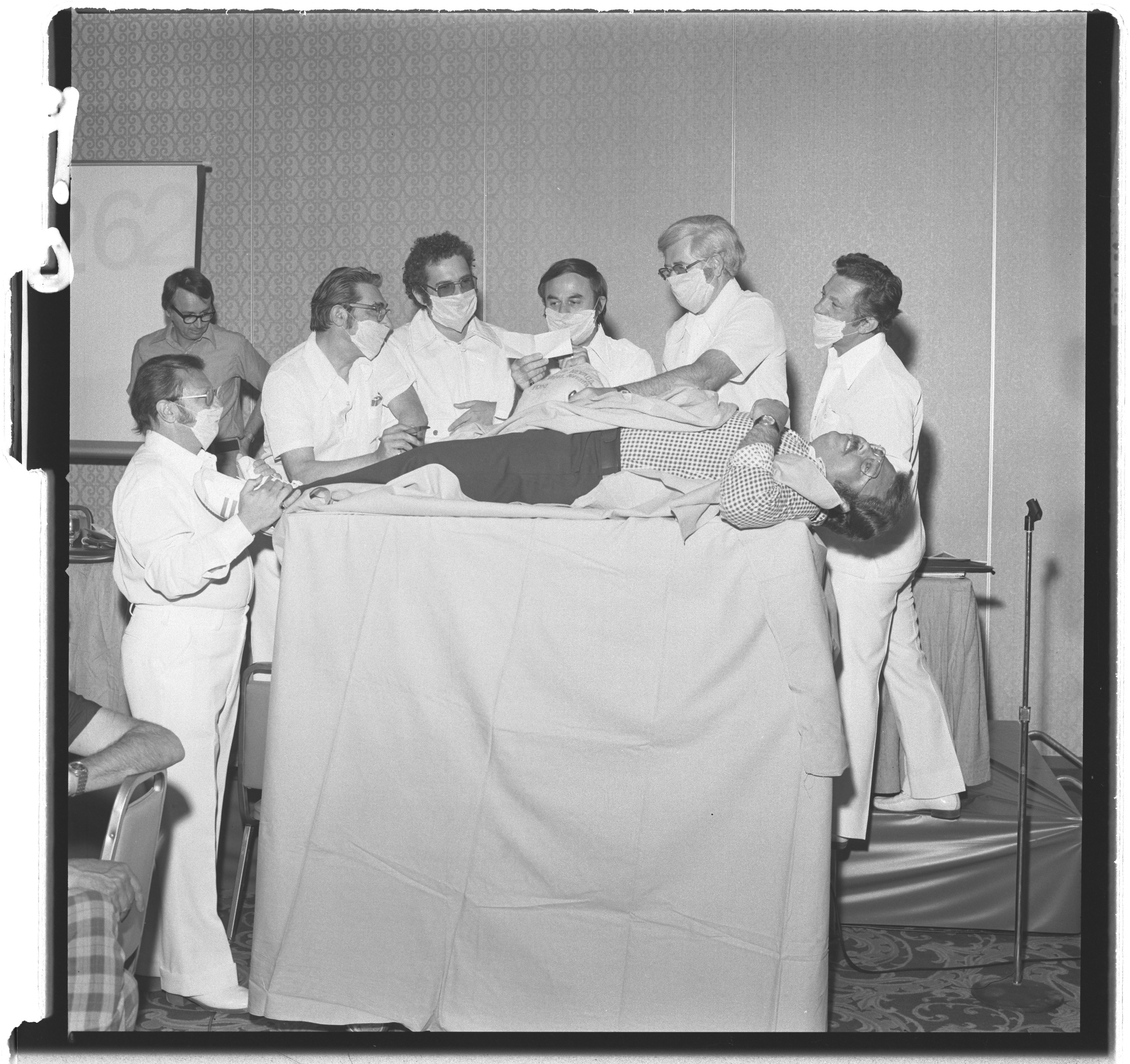 Photographs of B'nai B'rith, image 01